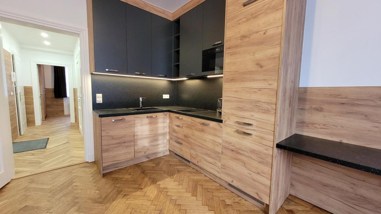 Vienna Premium Apartments - Self Check-In Екстер'єр фото